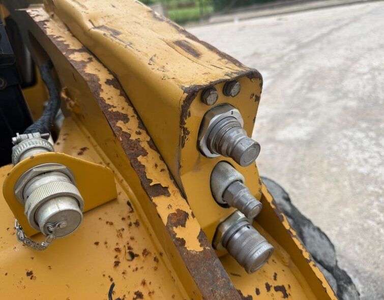CATERPILLAR  262D3 